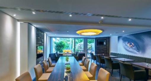 фото отеля Hotel Engelhardt Pfullingen