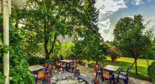 фото отеля Hotel Engelhardt Pfullingen