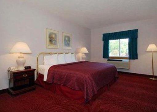 фото отеля Quality Inn Tiffin