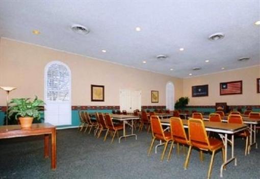 фото отеля BEST WESTERN Old Main Lodge