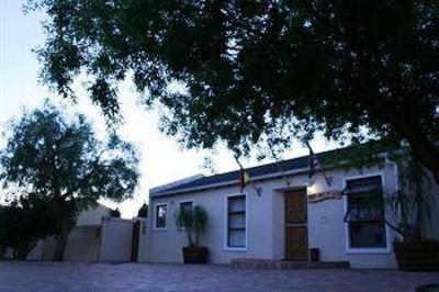 фото отеля Nat-Art Self Catering Accommodation