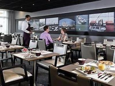 фото отеля Mercure Paris Ivry Quai de Seine
