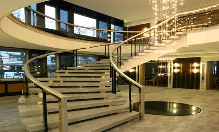 фото отеля Derag Livinghotel Kanzler