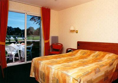 фото отеля L'Abreuvoir Hotel Heric