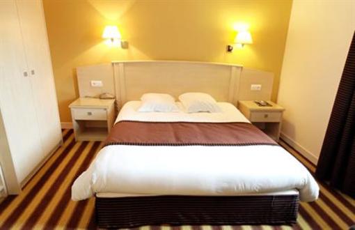 фото отеля L'Abreuvoir Hotel Heric