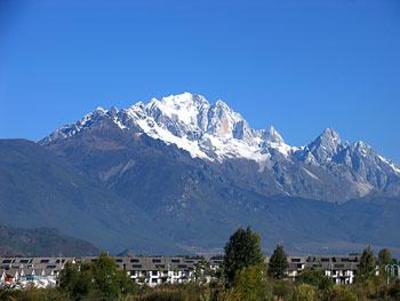 фото отеля Treasure Harbour International Hotel Lijiang