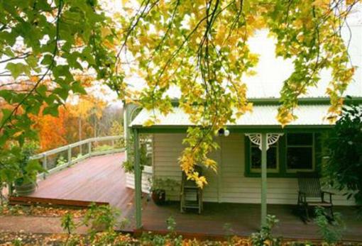 фото отеля Woolrich Historic Garden Accommodation