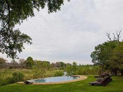 фото отеля Tinga Private Game Lodge