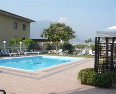 фото отеля Hotel Benini Riva del Garda