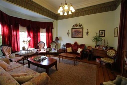 фото отеля Power's Mansion Inn