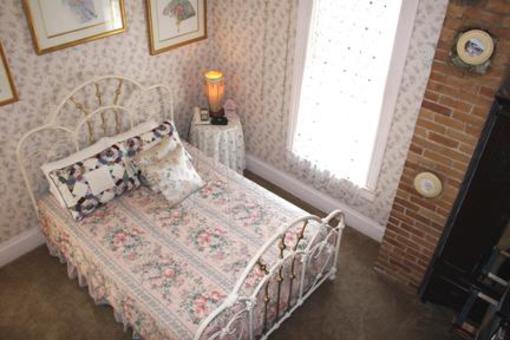 фото отеля Power's Mansion Inn
