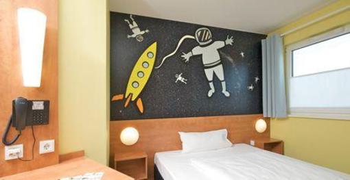 фото отеля B&B Hotel Oberhausen am Centro
