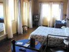 фото отеля Hotel de L Amphitheatre Arles
