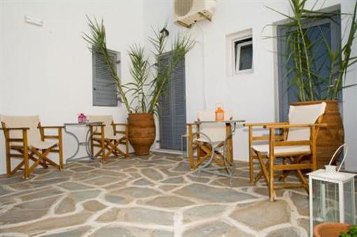 фото отеля Cyclades Studios Ornos