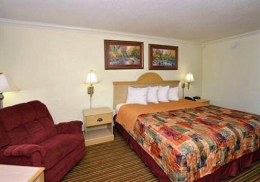 фото отеля BEST WESTERN Luxury Inn & Suites