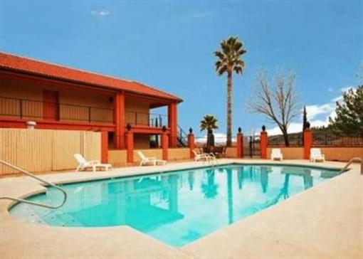 фото отеля Quality Inn Cottonwood