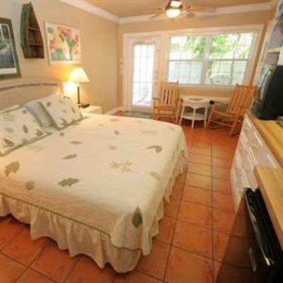фото отеля Tortuga Inn Bradenton Beach