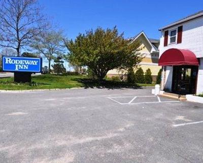 фото отеля Rodeway Inn Hyannis