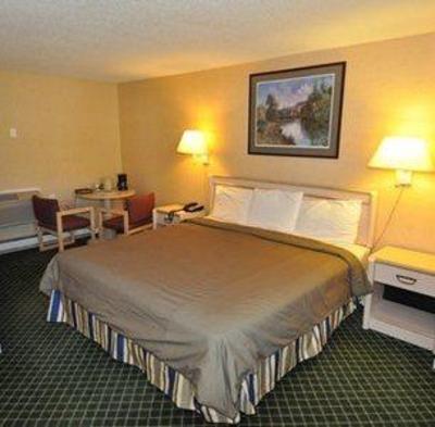 фото отеля Rodeway Inn Hyannis