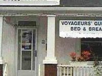 A Voyageurs Guest House Bed & Breakfast