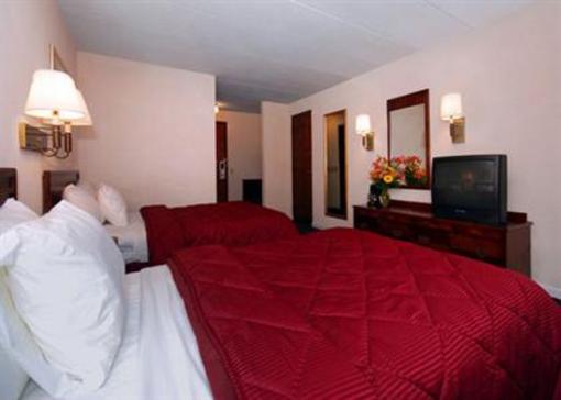фото отеля Quality Inn Cedar Point South