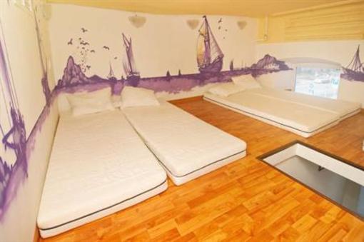 фото отеля Happy House Hostel Kazan