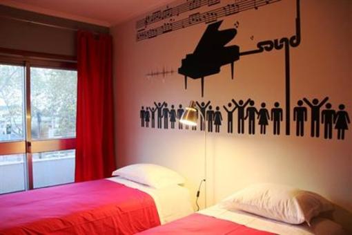 фото отеля Oporto Excentric Design Hostel