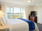 фото отеля Newport Beach Hotel & Suites