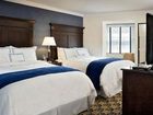 фото отеля Newport Beach Hotel & Suites