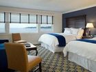 фото отеля Newport Beach Hotel & Suites