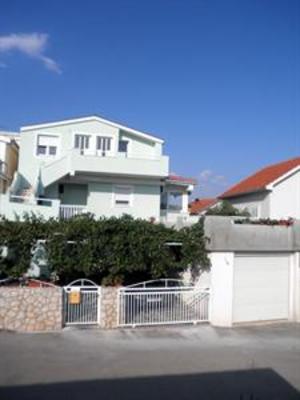 фото отеля Apartmani Otok