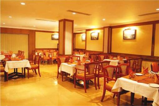фото отеля Royale Park Hotel