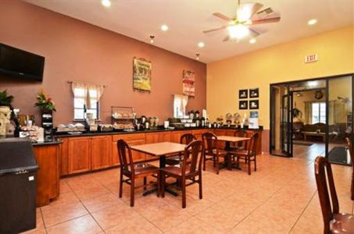 фото отеля BEST WESTERN Windwood Inn & Suites