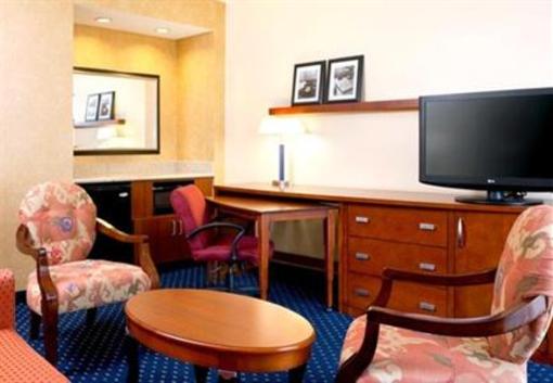 фото отеля Courtyard by Marriott Greenville Haywood Mall