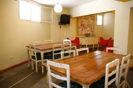 фото отеля Andes Hostel & Apartments