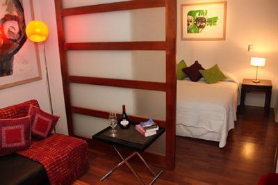 фото отеля Andes Hostel & Apartments