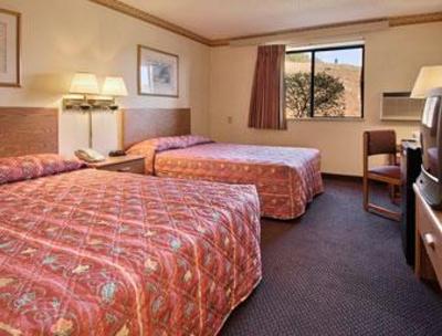 фото отеля Super 8 Homewood Birmingham Area