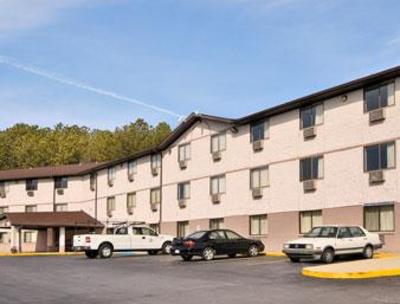фото отеля Super 8 Homewood Birmingham Area