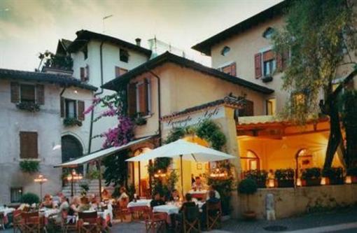 фото отеля Locanda Agli Angeli Garni