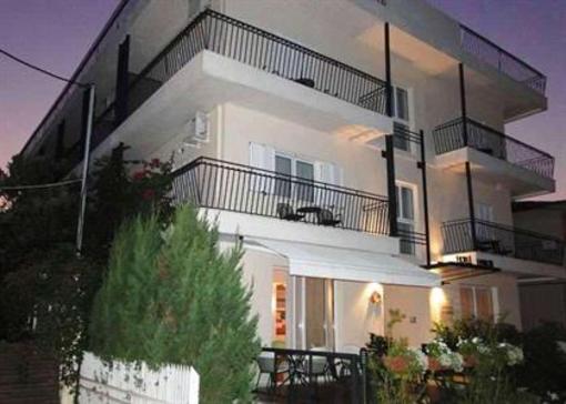 фото отеля Hotel Hanioti Village