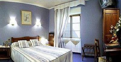 фото отеля Hostellerie du Vieux Cordes