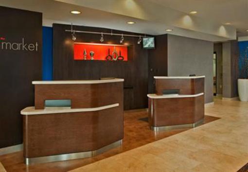 фото отеля Courtyard by Marriott Frederick