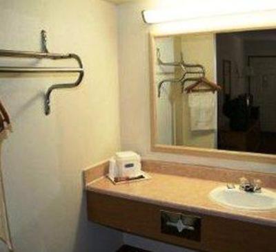 фото отеля El Paso West Travelodge