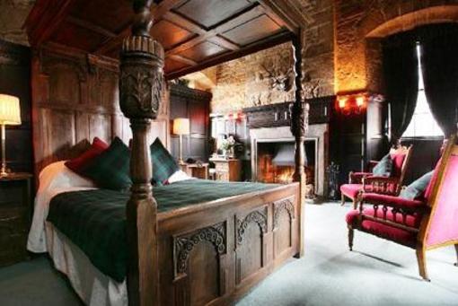 фото отеля Dornoch Castle Hotel