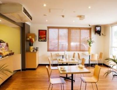 фото отеля Ibis Budget Casula Liverpool