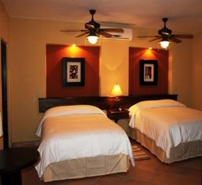 фото отеля Posada del Cortes Hotel