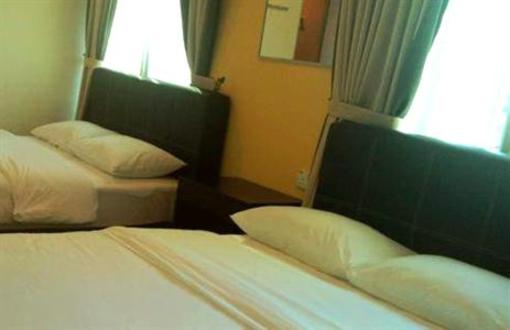 фото отеля Raintree Hotel