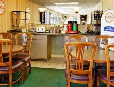 фото отеля Howard Johnson Express Virginia Beach