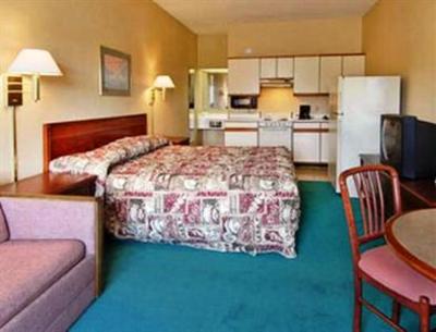 фото отеля Howard Johnson Express Virginia Beach