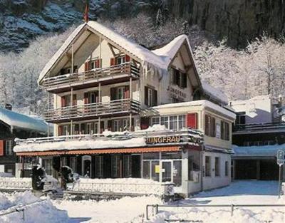 фото отеля Hotel Jungfrau Lauterbrunnen